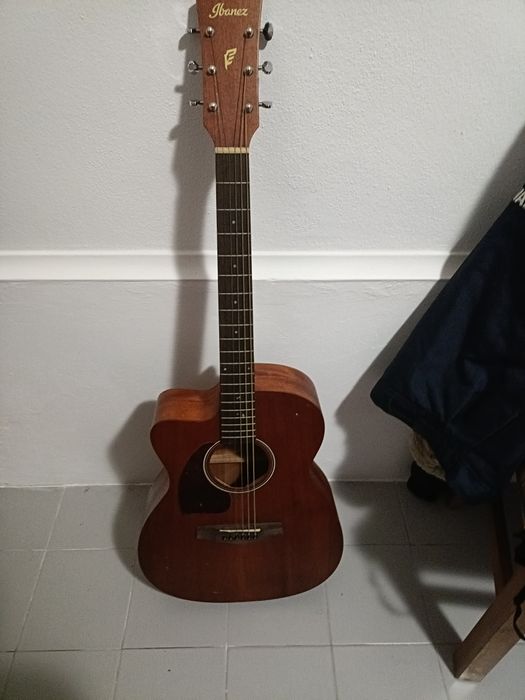 Guitarra eléctrico acústica Ibanez