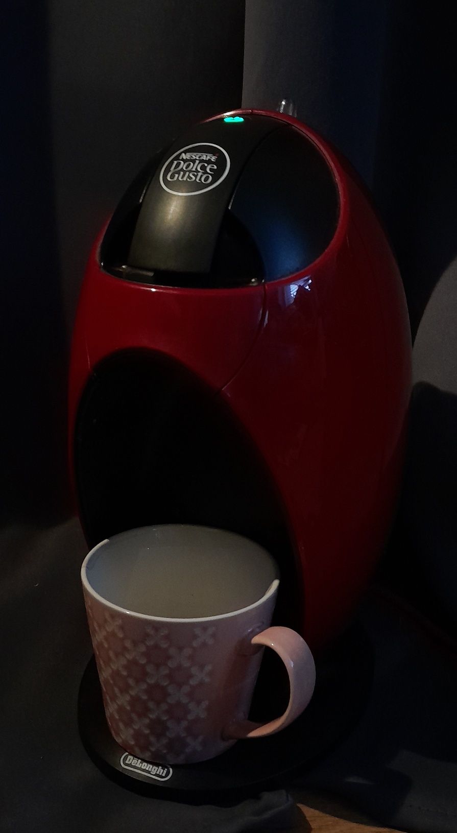 Ekspres do kawy NESCAFÉ® Dolce Gusto® Jovia EDG250.R marki De’longhi