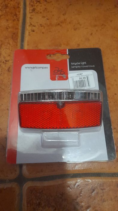 Lampka rowerowa,tył na bagaznik