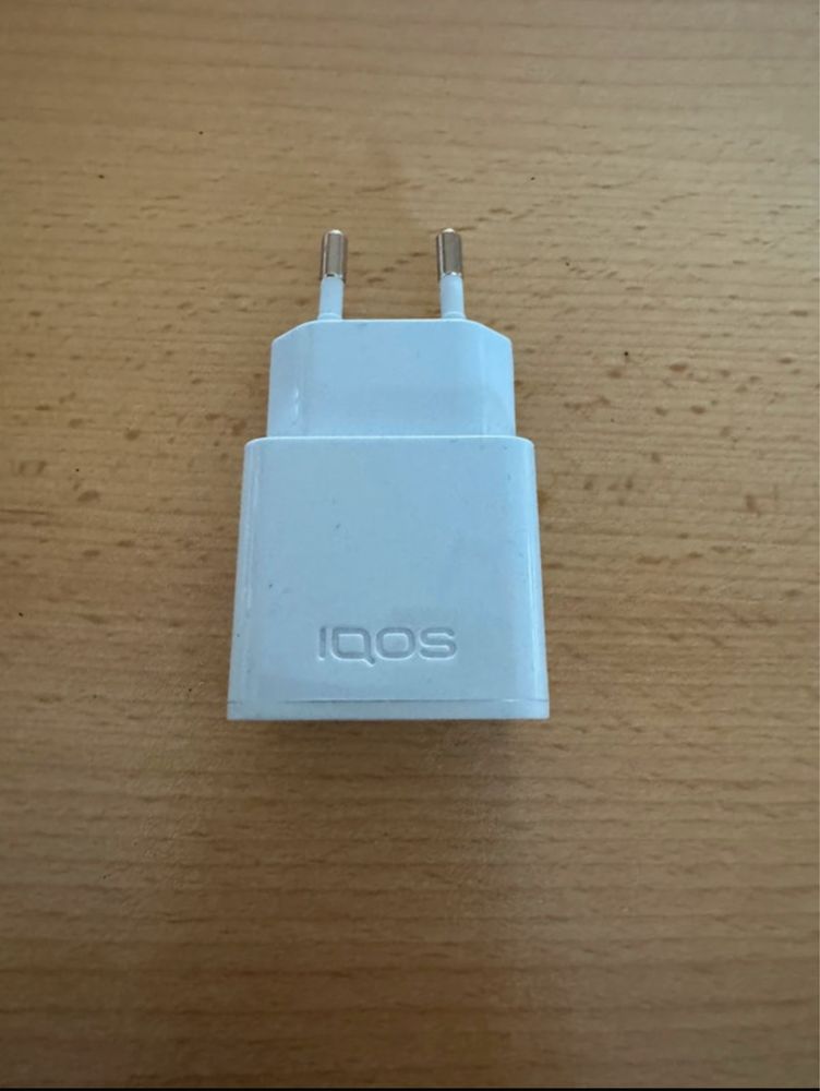 Ładowarka dla urządzeń IQOS