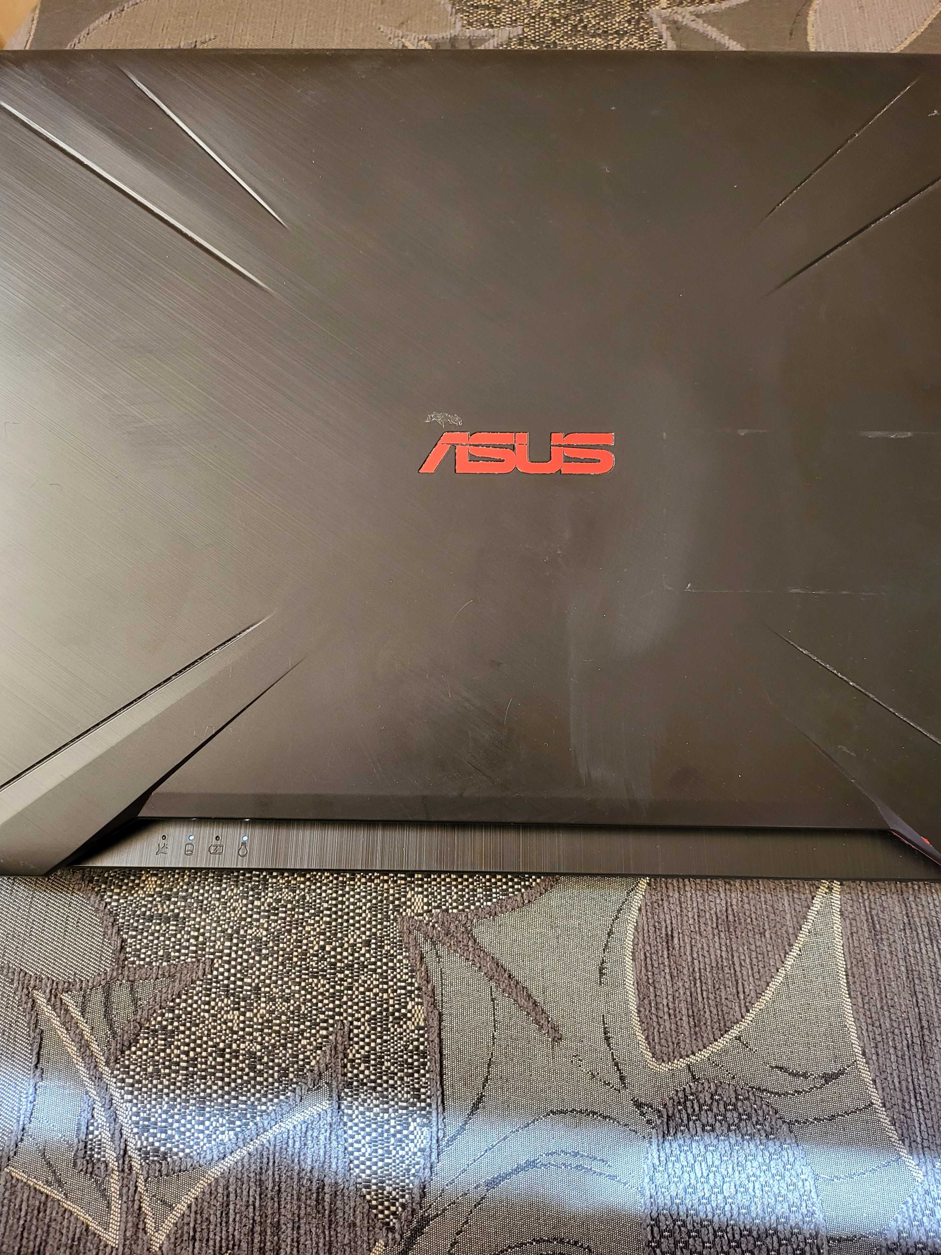 laptop Asus TUF Gaming FX505DT