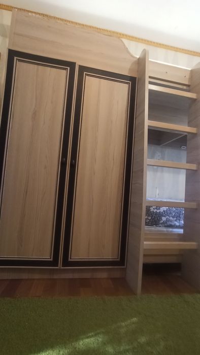 Двоповерхове ліжко