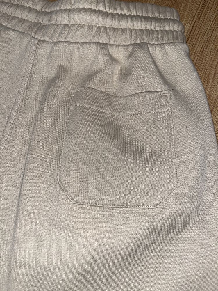 Шорти H&M(HM) Regular Fit