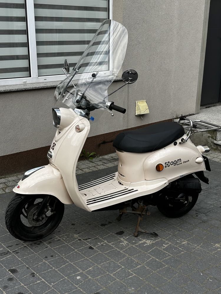 Skuter AGM New Flash Vespa RETRO z Holandii