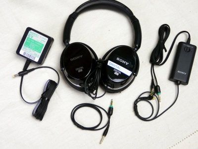 Sony MDR-NC500D.