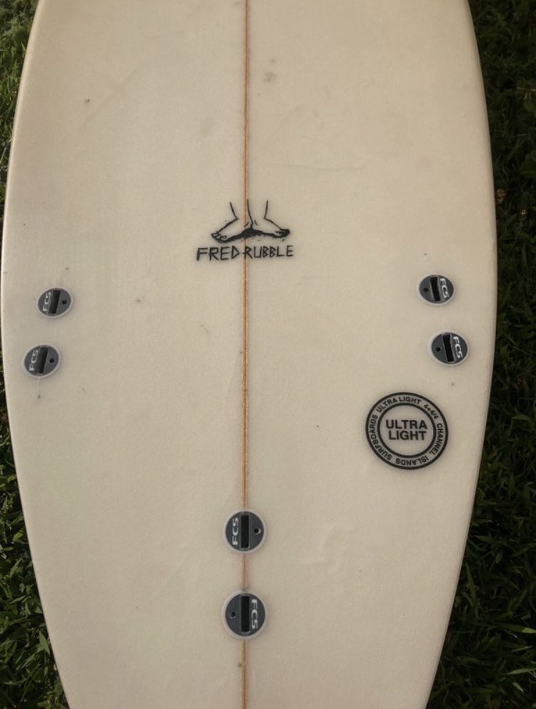 Prancha de surf tamanho 5’9 da Al-Merrick