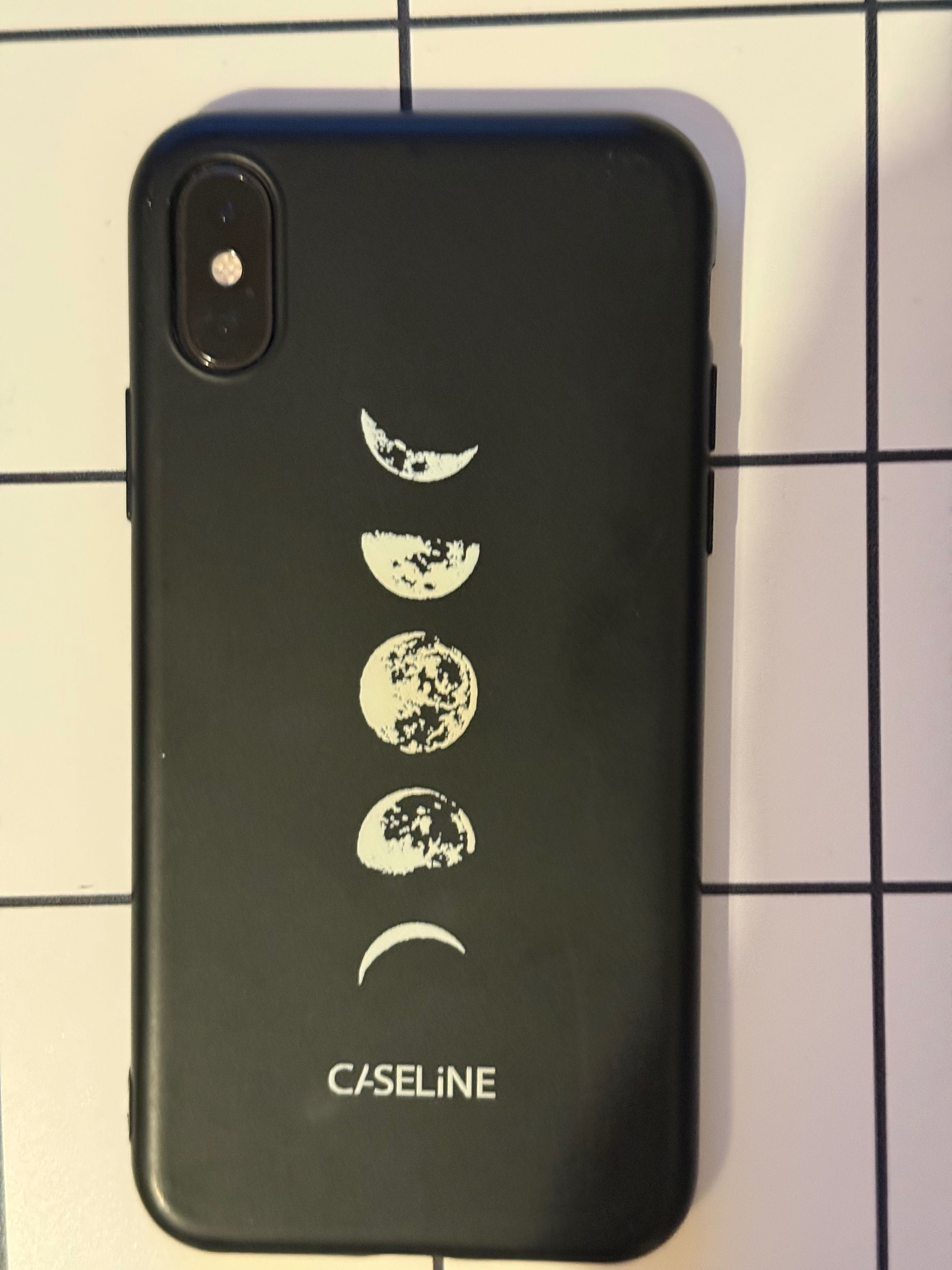 Sprzedam iPhone XS z Etui