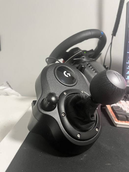 Logitech g29 shifter, pedaly