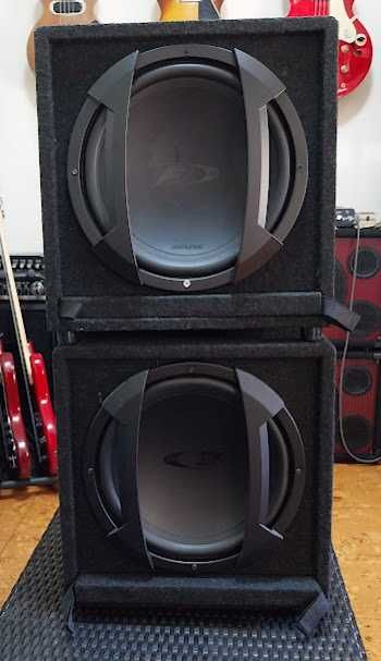 Alpine 2 subwoofers SBG SB, 200 watts rms 600 potencia máxima