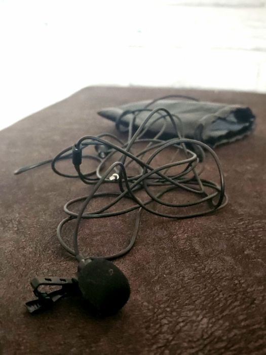 Петличка/ мікрофон для телефону/ ноута