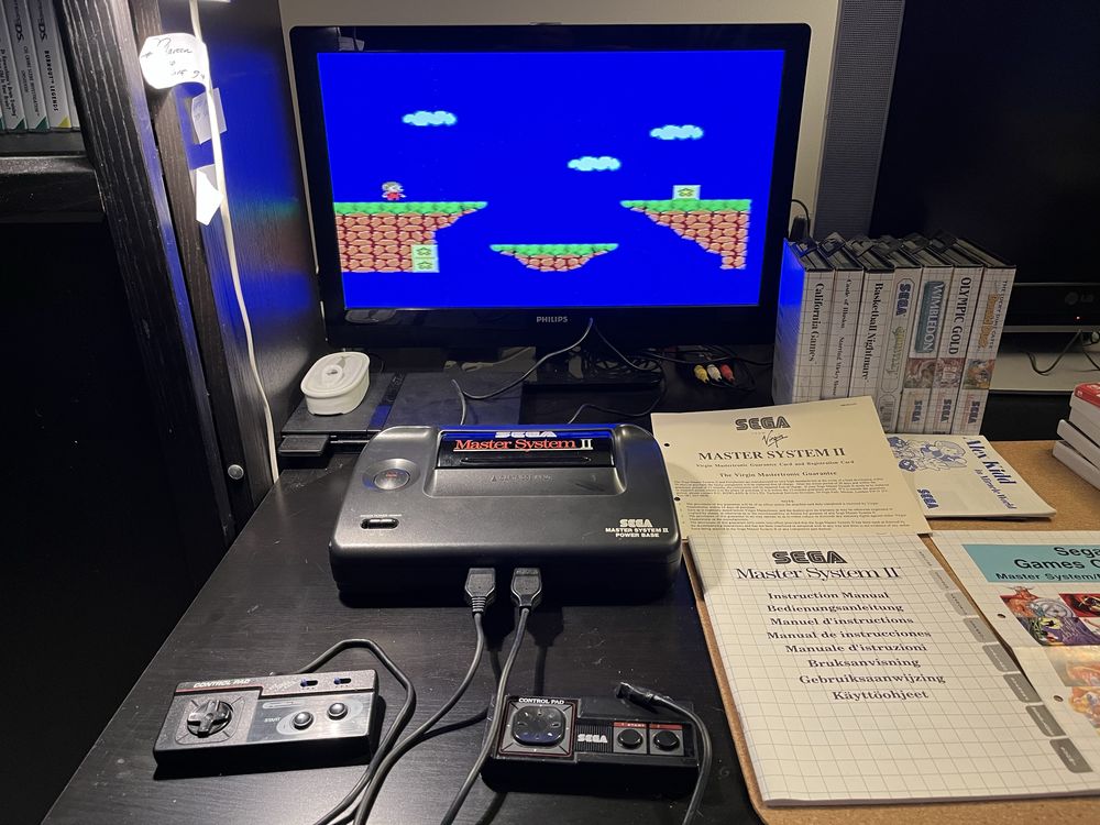 Konsola Sega Master System II w oryginalnym kartonie  BOX + gra