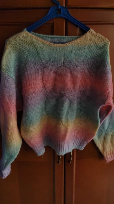 Sweter kolorowy damski