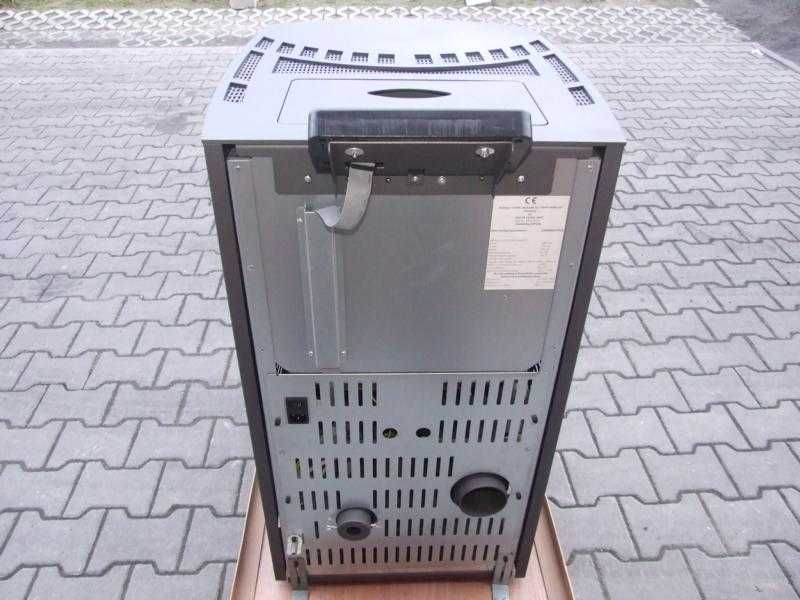 Piec piecyk kominek na pelet pellet 9,1 KW Schenger