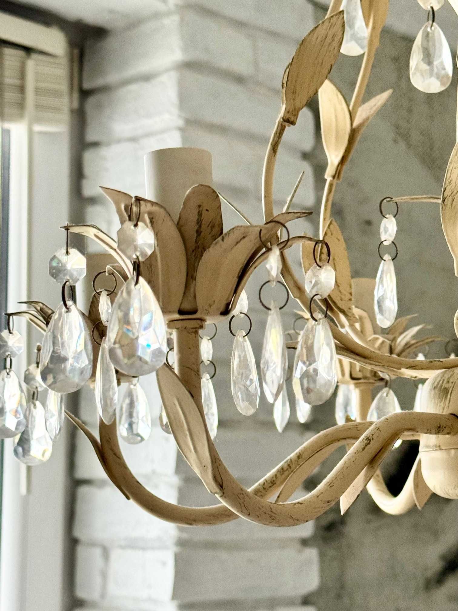 lampa żyrandol shabby chick styl francuski z kompletem żarówek