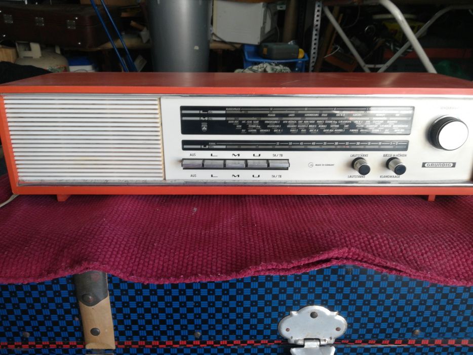 Rádio Grundig Vintage.