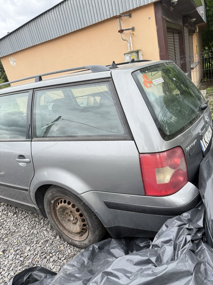 Passat b5 fl 1.9 130 km w calosci lub na  czesci