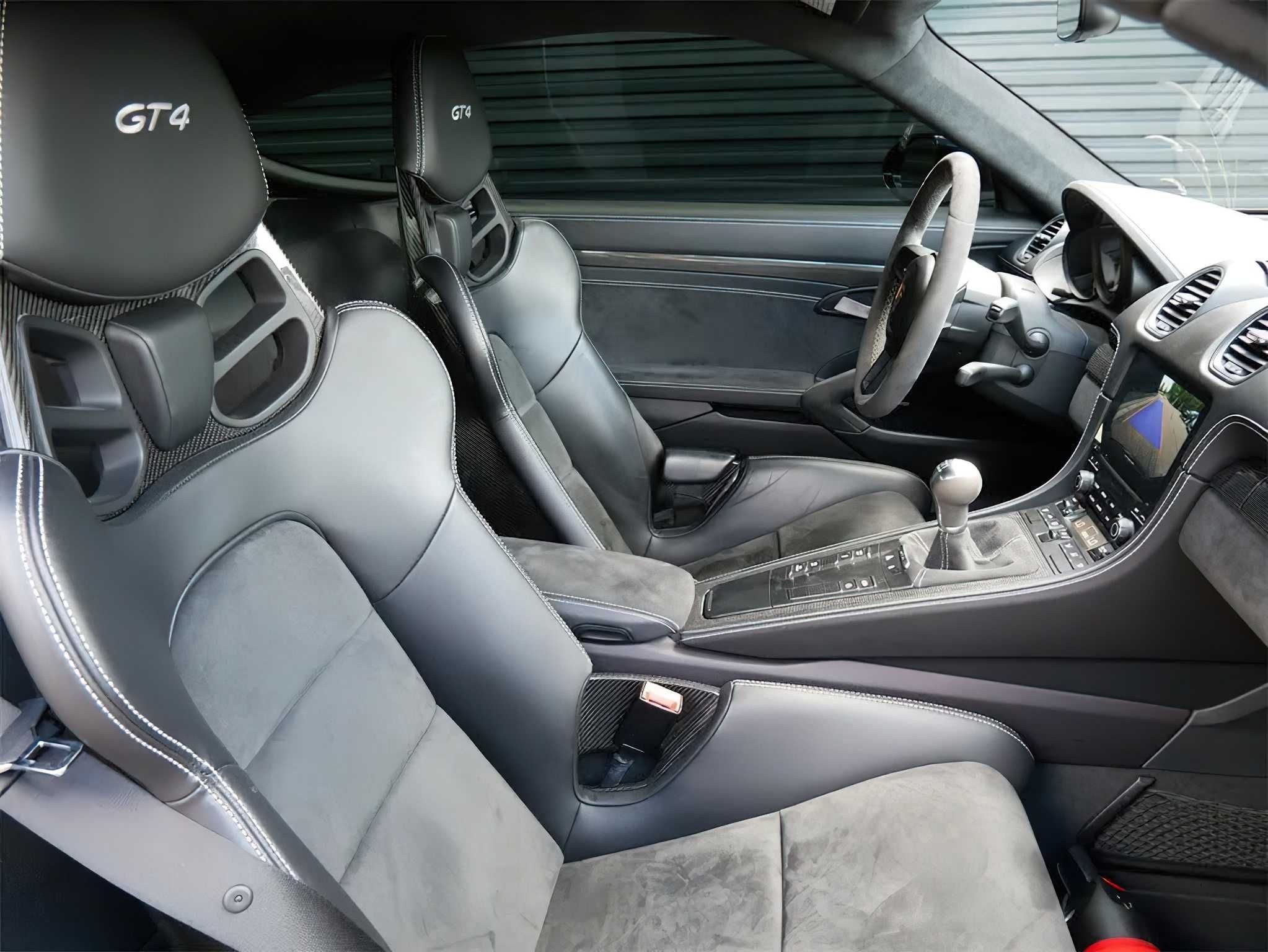 Porsche 718 Cayman 2020