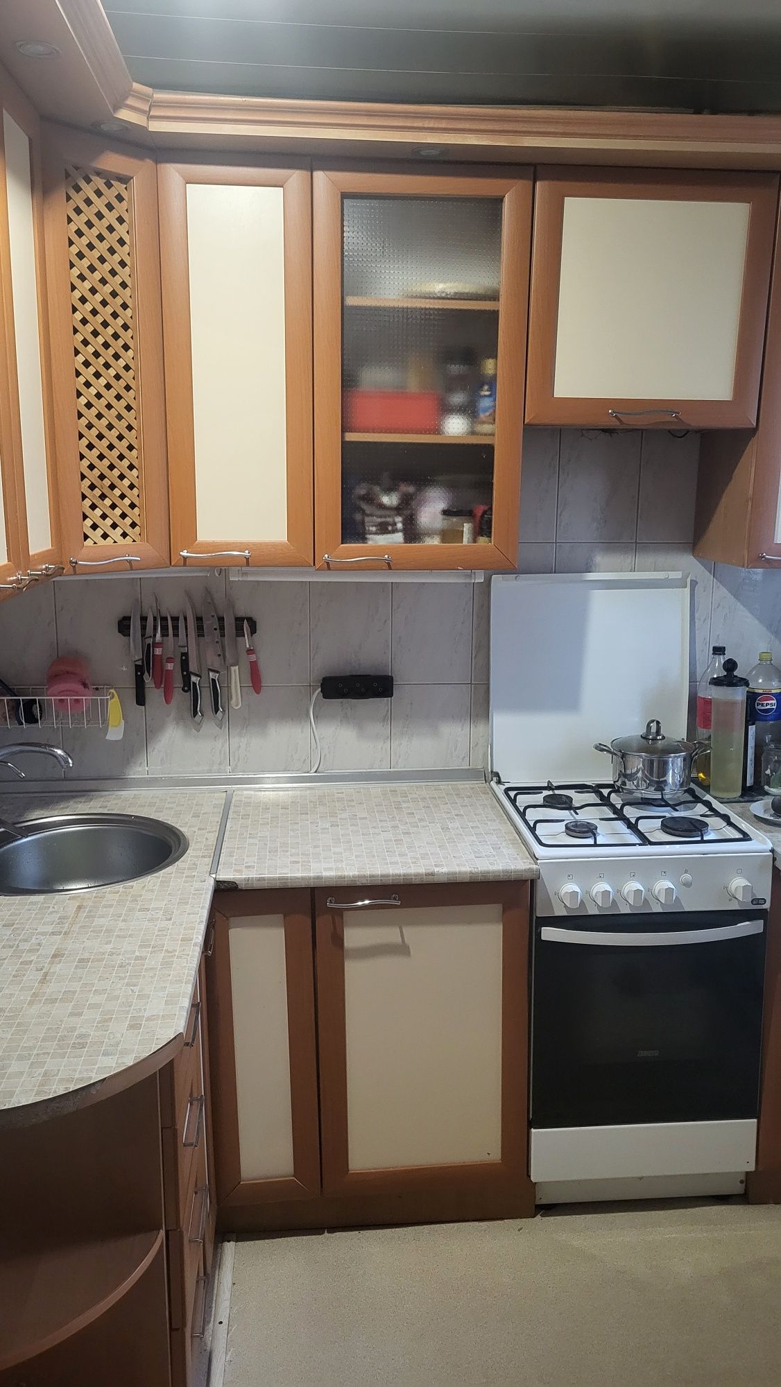 Продаётся кухня в хрущевку