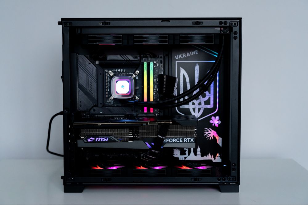 Продам ПК на топових комплектуючих (RTX4090, Core I9 13900K)