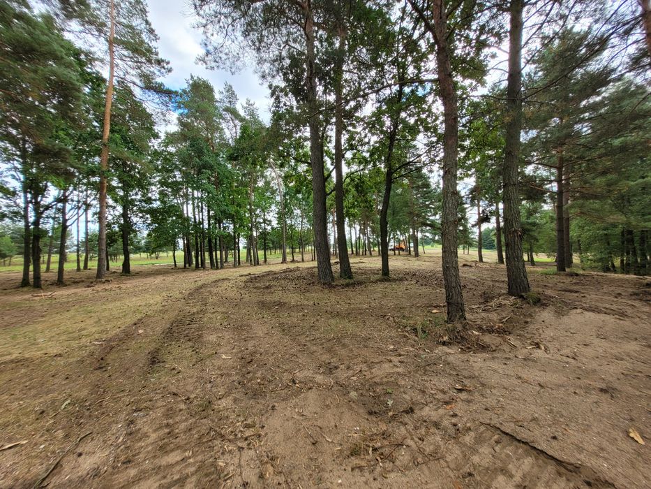 Czyszczenie działek mulczowanie krzaków rekultywacja koparki ziemia