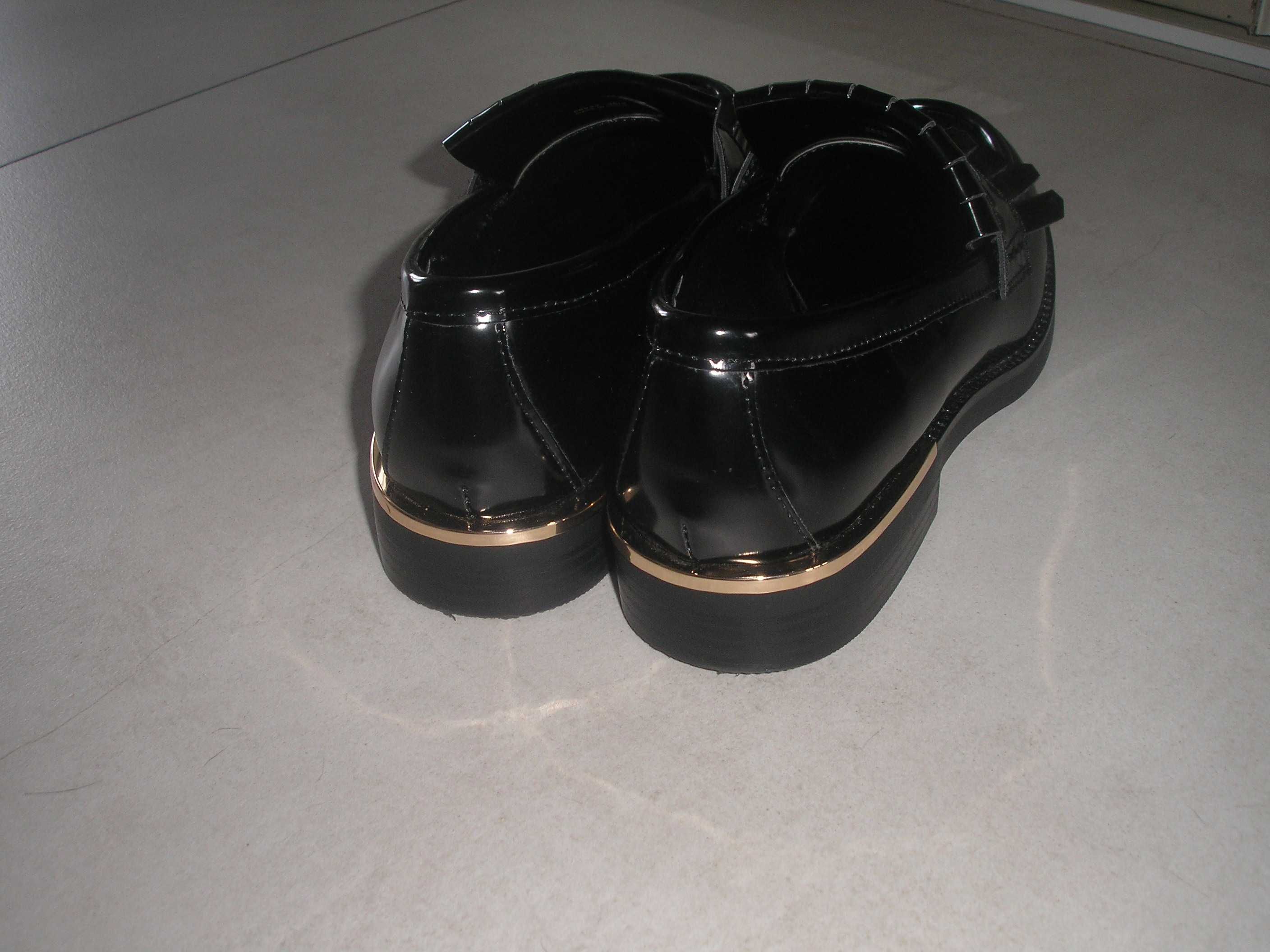 Mokasyny damskie 36 Nowe RESERVED