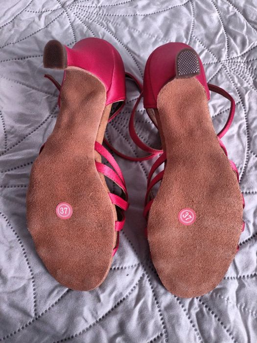 Buty na obcasie czerwone 37 do tańca i nie tylko