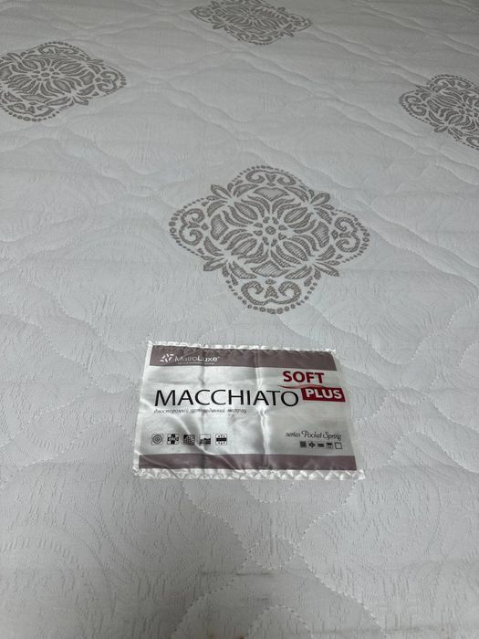 Ліжко двоспальне