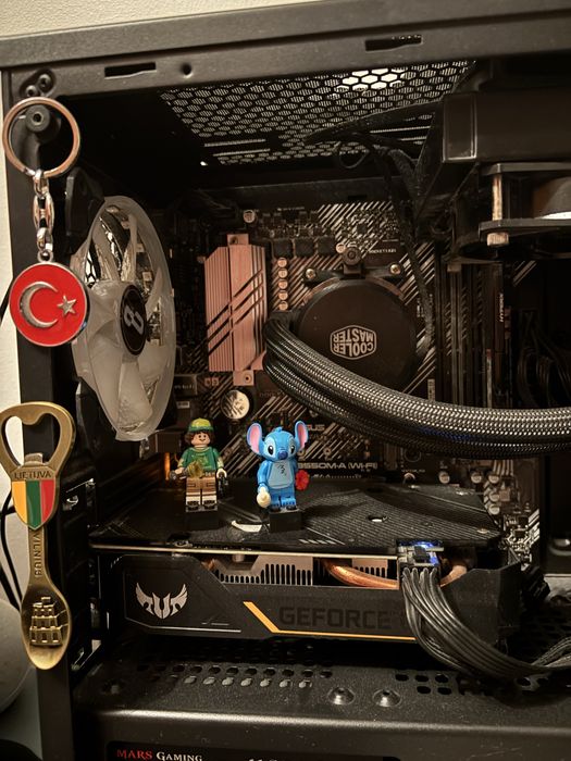 PC | Ryzen 5, gtx 1660 super, 16g ram