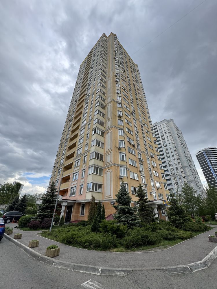Продаж 2к квартири в ЖК «Паркові Озера»