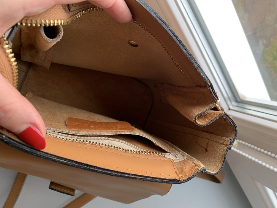 Сумка-рюкзак з натуральної шкіри, зроблено в Італії