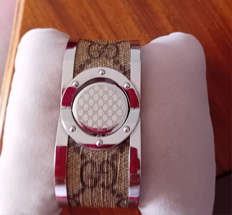 Relógio Gucci original otimo estado vendo 350 Eur