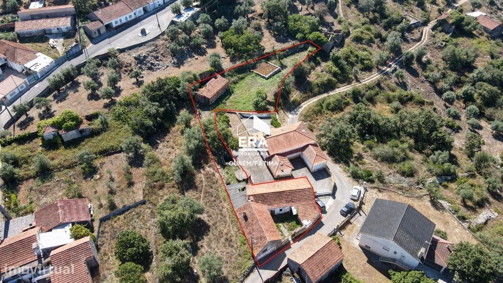 Moradia T2 localizada no Alqueidão da Serra