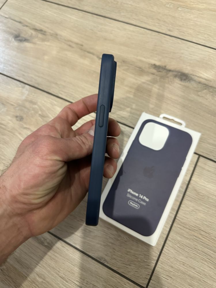 Чехол iphone 14 Pro Silicone case