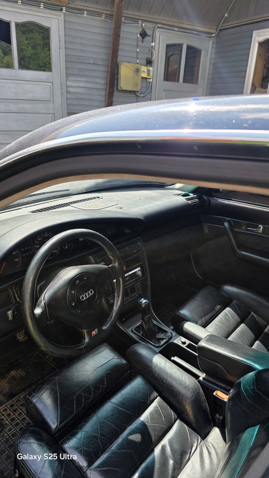 Продам A6 C4 2.6