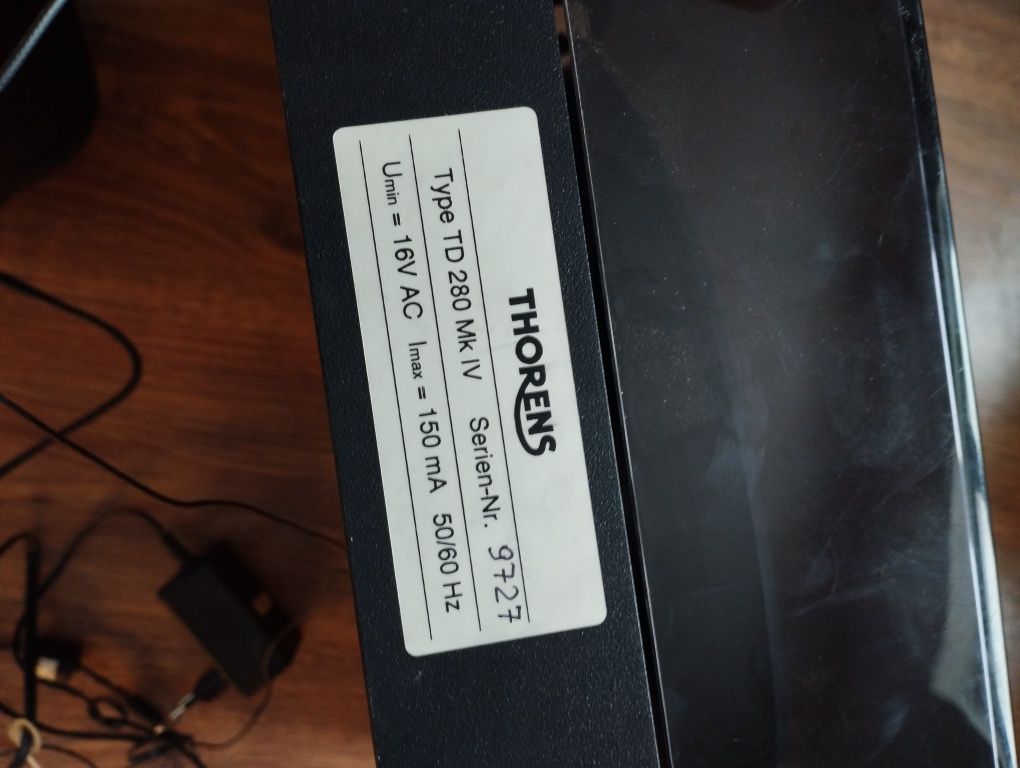 Stary gramofon Thorens TD280mk 4