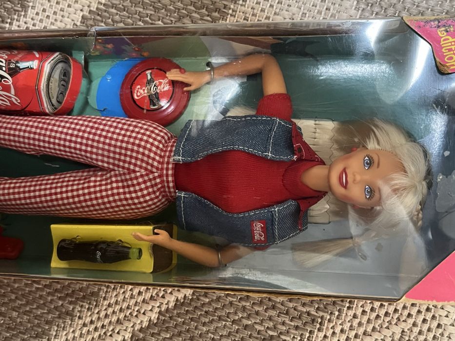 Barbie Coca cola picnic Лялька барбі вінтаж у коробці
