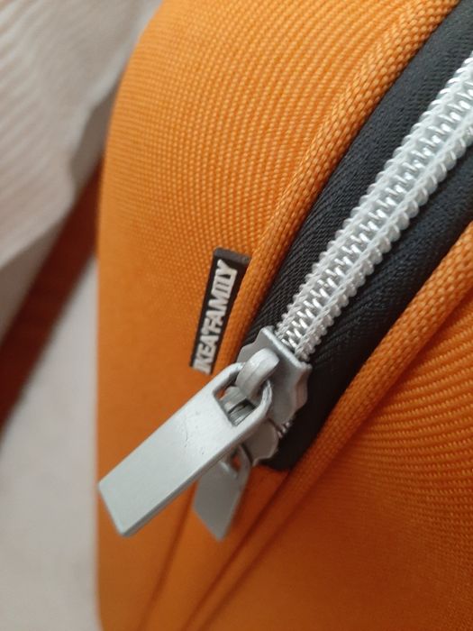 Mala viagem laranja