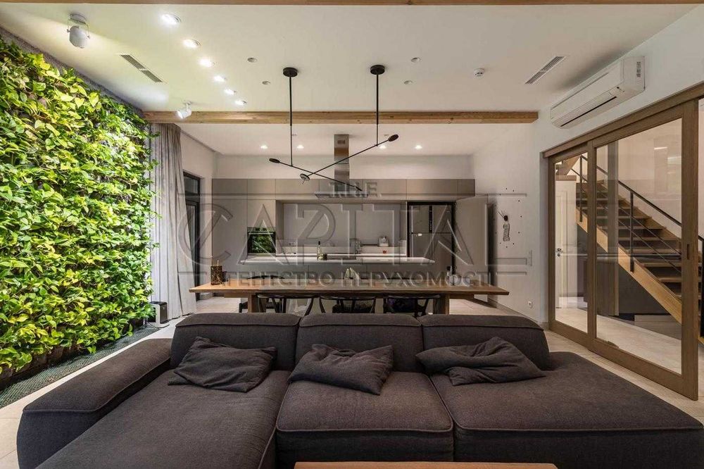 Оренда / Будинок
Київ, Голосіївський район, вул. Лютнева, 58