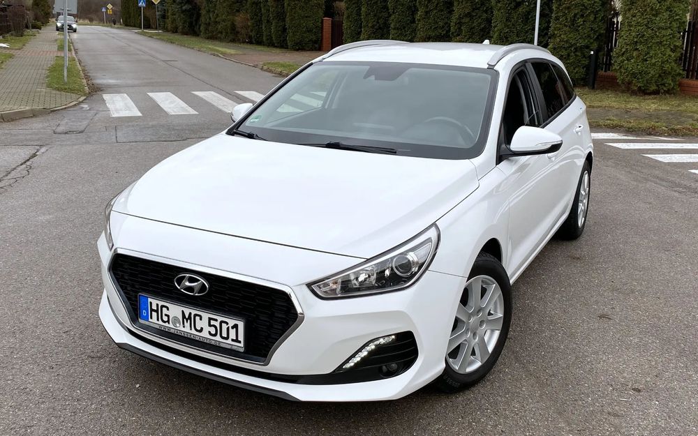 Hyundai I30 Po liftingu * 1.4 Benzyna * Navi Kamera Lane-Assist * 100% Oryginal
