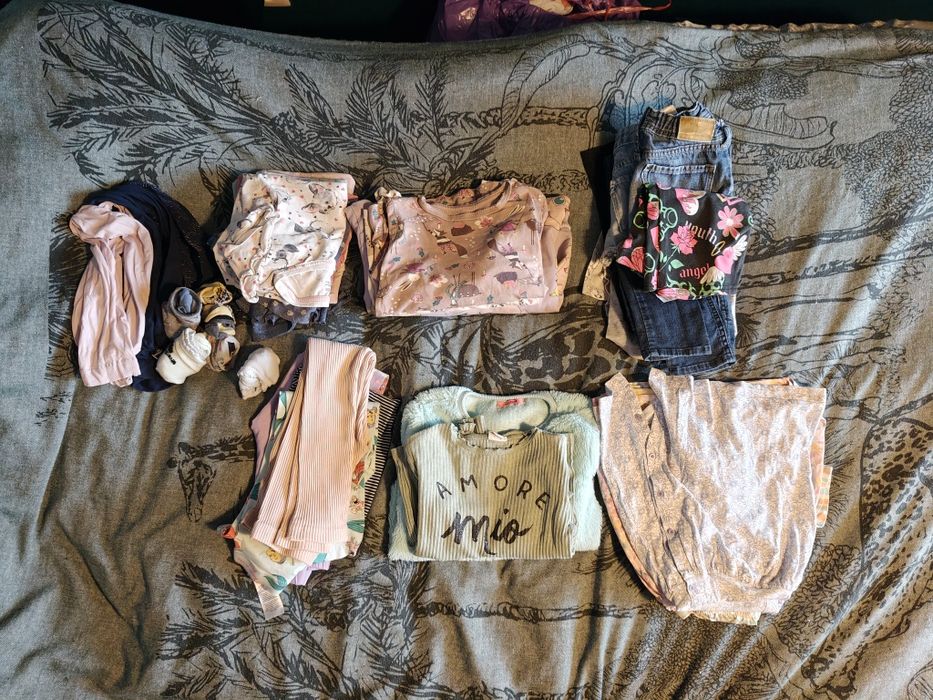 Paczka ubrań dla dziewczynki, rozmiar 128