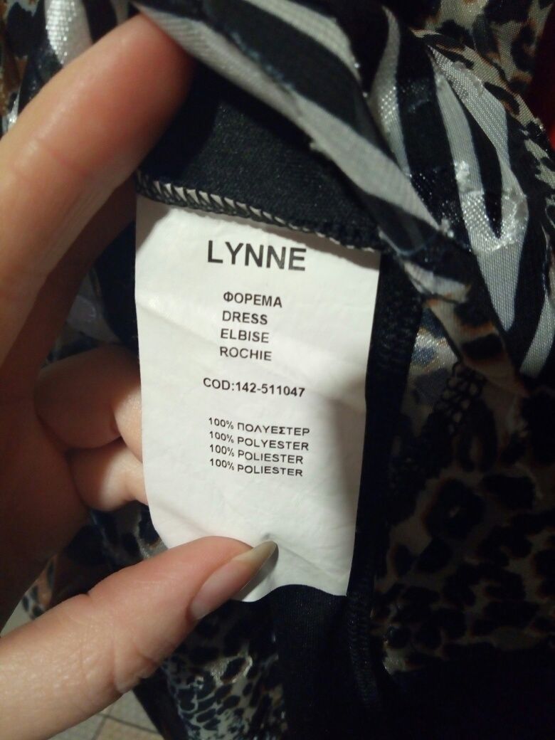Платье   фирмы   Lynne.