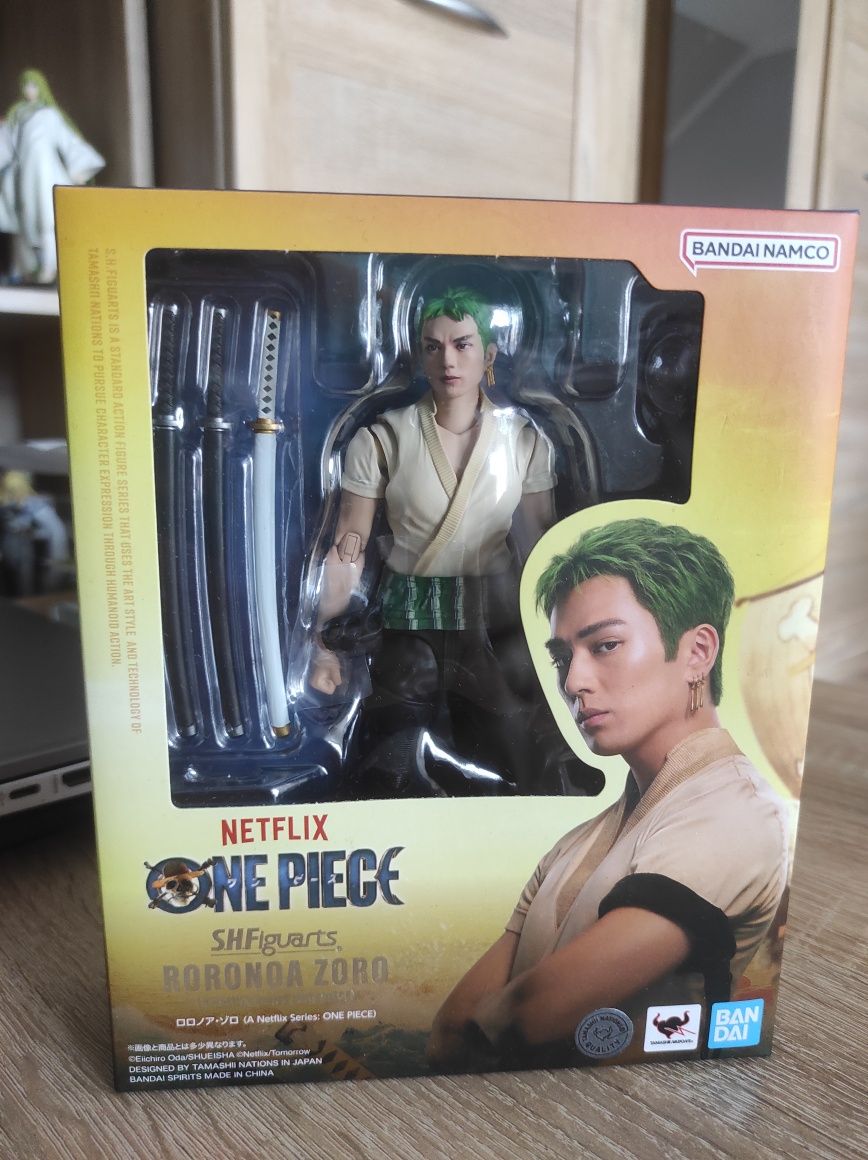 Nowa figurka Rononoa Zoro One Piece ORYGINALNA