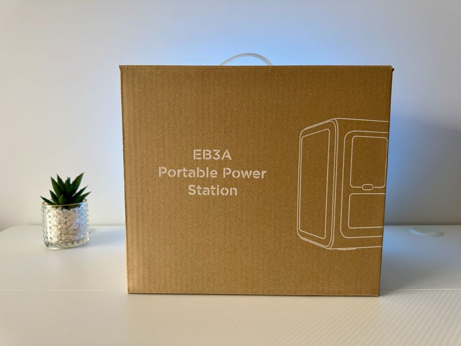 Bluetti EB3A Зарядна станція