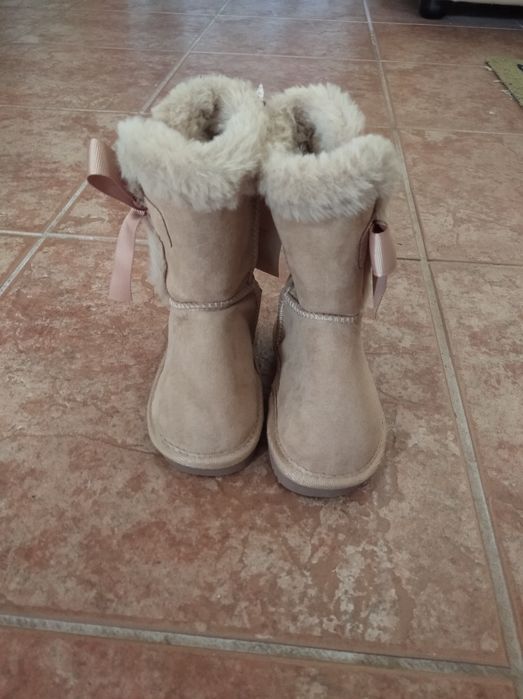 Botas novas da Zippy tamanho 19