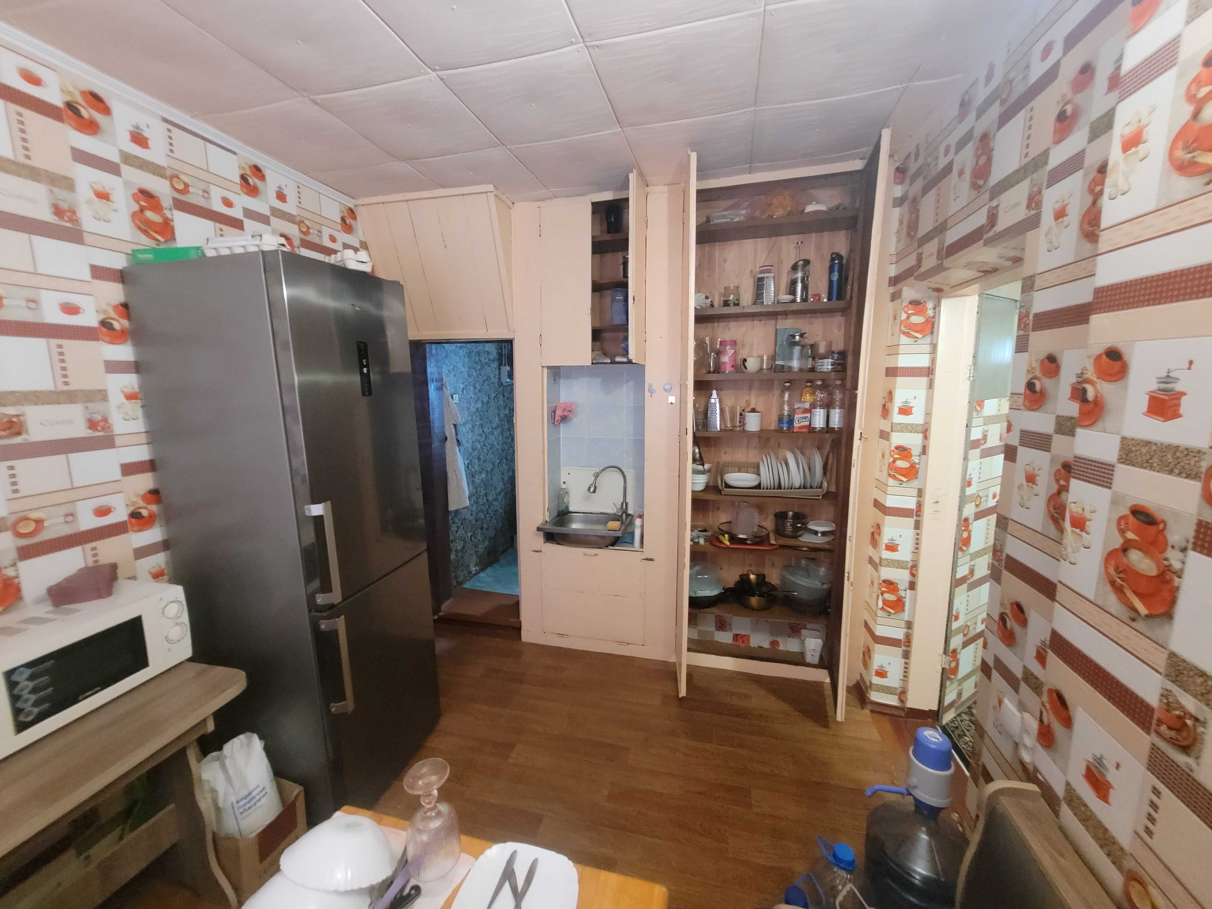 Продам будинок у м. Апостолове, пр. Весняний, 1.