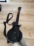 Kontroler do gry Guitar Hero na PlayStation 3