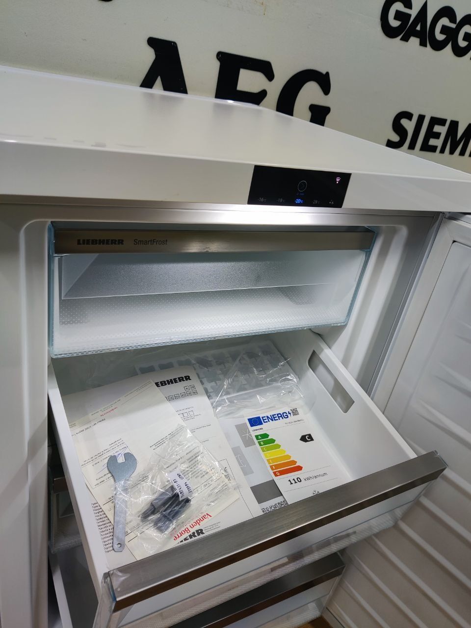 Компактна морозильна камера Liebherr™ Fci 1624. Wi-Fi . 2024 рік.