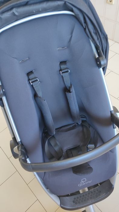 Carrinho quinny buzz xtra 3 garantia vitalícia