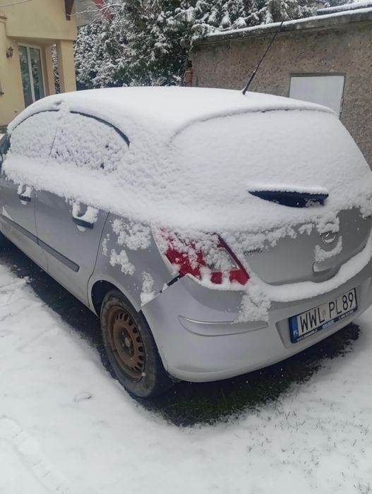 Opel corsa D 1.2 2008 Po stłuczce