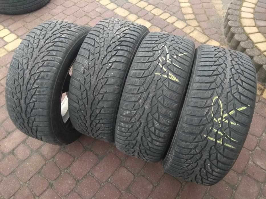 Nokian WR D4 245/45/18 100V 4 szt zimowe